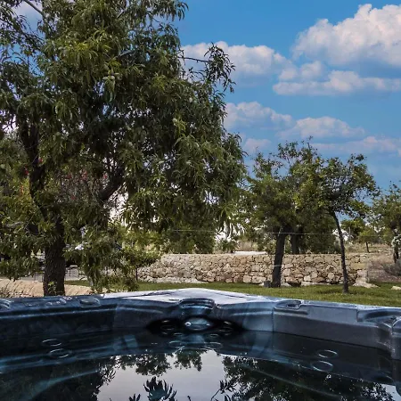 Holiday home Casa Pizzuta Noto