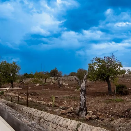 Holiday home Casa Pizzuta Noto